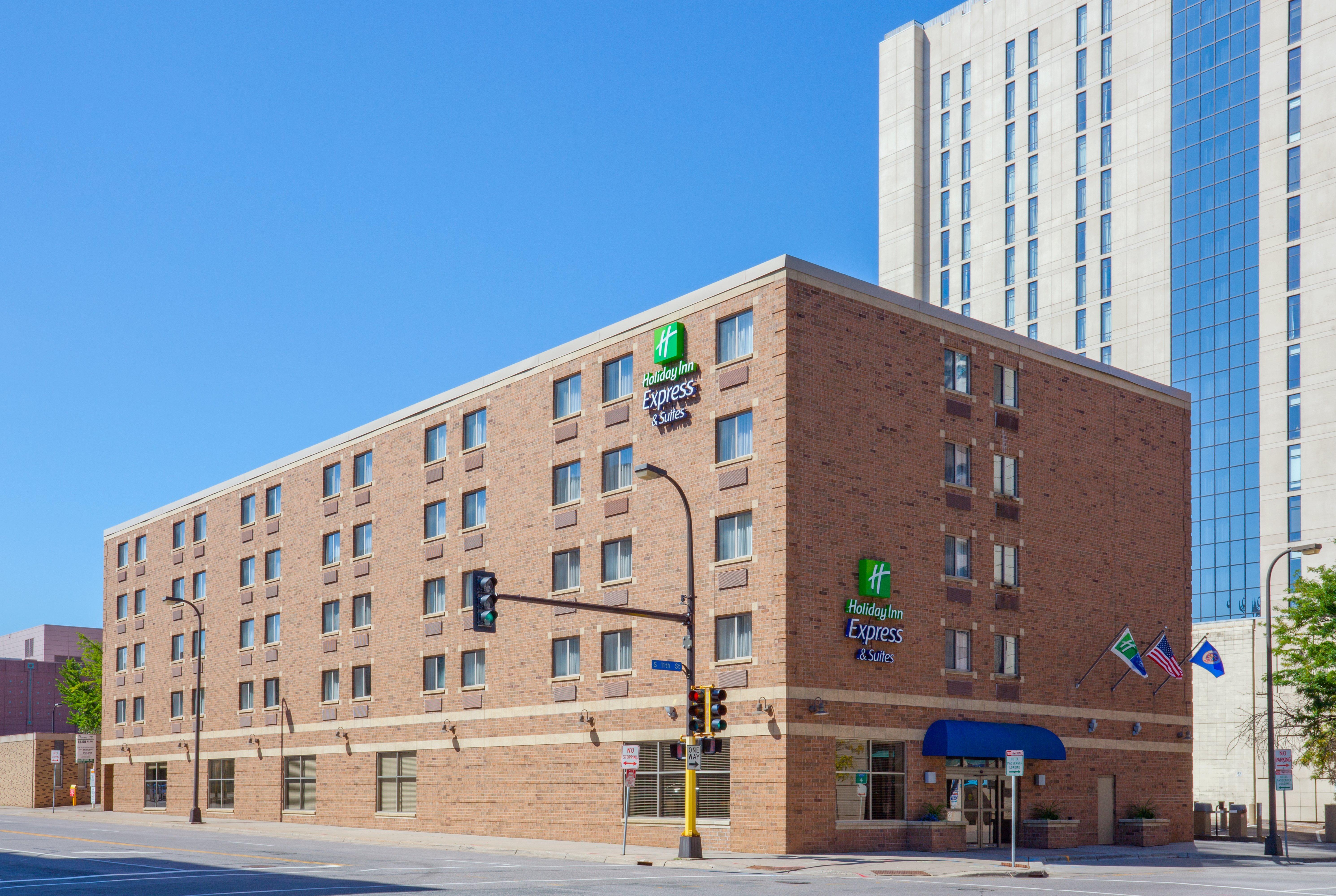 Holiday Inn Express Hotel & Suites Minneapolis-Downtown Convention Center By Ihg Εξωτερικό φωτογραφία